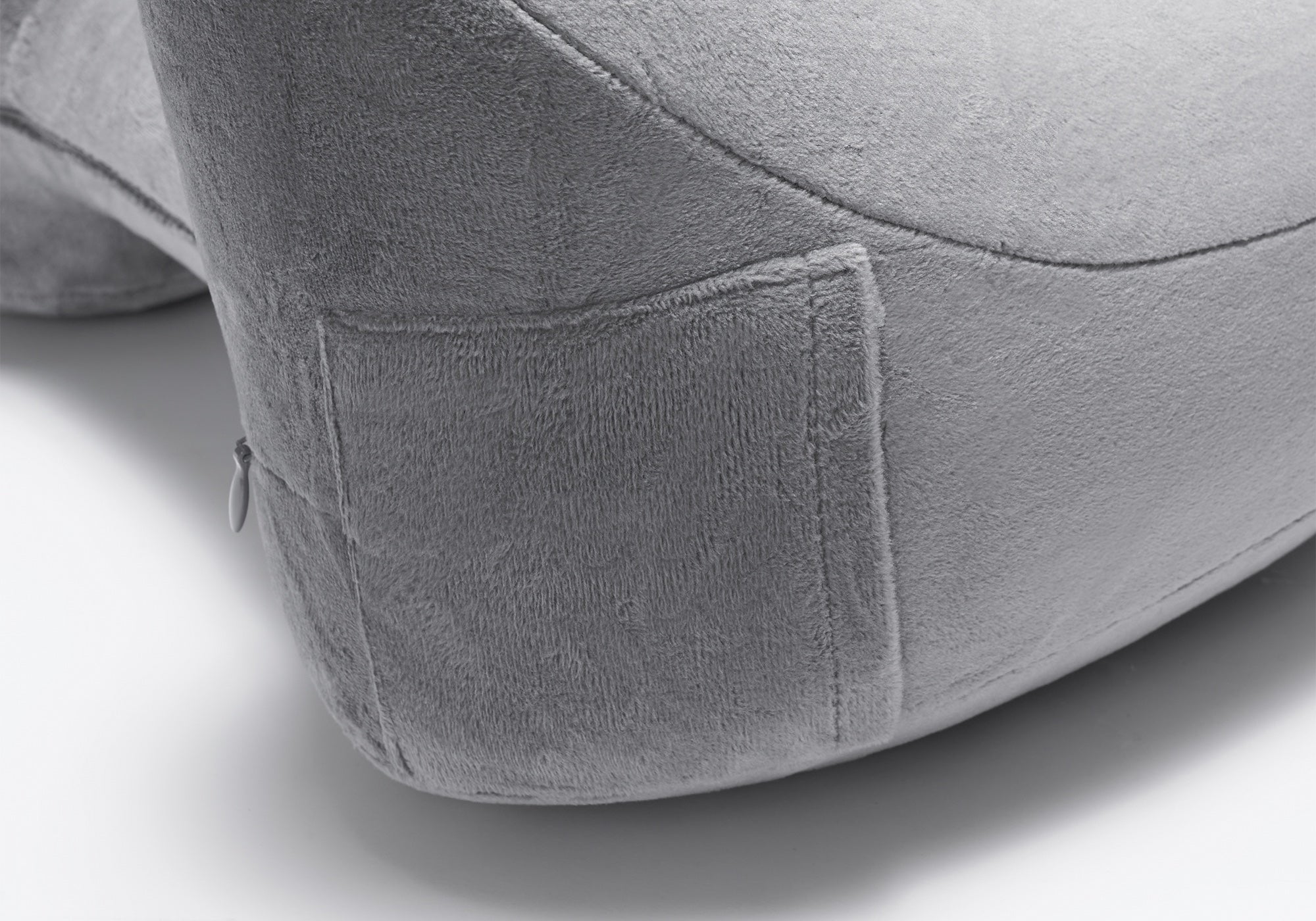 Manta Travel Pillow - Image 14